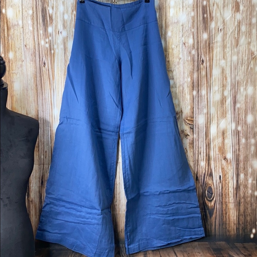 Wide leg jeans size large